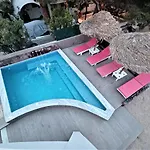 Villa Captain Lazaros And (adults Only) Perissa (Santorini)