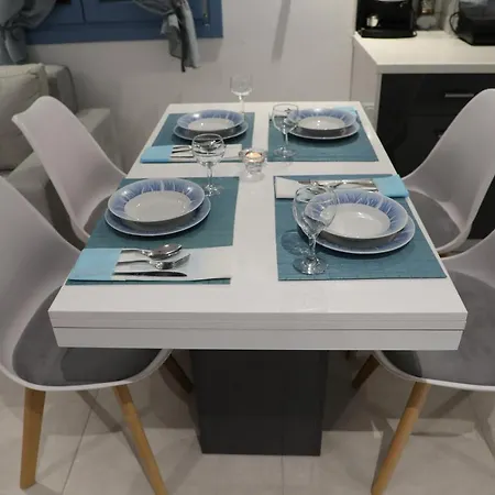 Villa Located By The Sea One Beachfront Private Captain Lazaros Pool With Loft In 750sqm Spacious Private Plot-jacuzzi-sunrelax-furnished Terace-gazebo-private Parking,sleep 3 Adults And 2 Children, Just Steps From The Black Beach-seaview