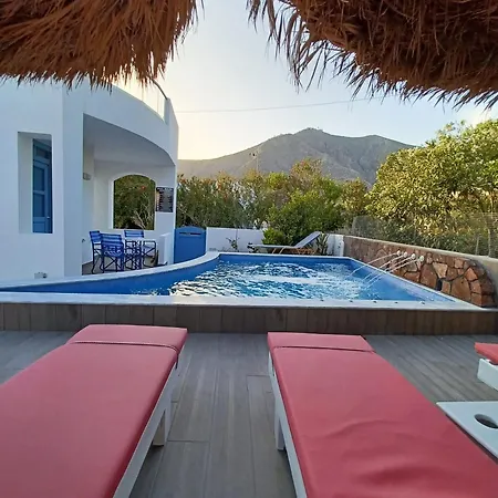 Located By The Sea One Beachfront Private Captain Lazaros Pool With Loft In 750sqm Spacious Private Plot-jacuzzi-sunrelax-furnished Terace-gazebo-private Parking,sleep 3 Adults And 2 Children, Just Steps From The Black Beach-seaview