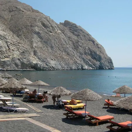Located By The Sea One Beachfront Private Captain Lazaros Pool With Loft In 750sqm Spacious Private Plot-jacuzzi-sunrelax-furnished Terace-gazebo-private Parking,sleep 3 Adults And 2 Children, Just Steps From The Black Beach-seaview Villa *