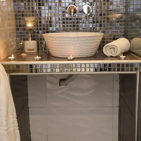 Located By The Sea One Beachfront Private Captain Lazaros Pool With Loft In 750sqm Spacious Private Plot-jacuzzi-sunrelax-furnished Terace-gazebo-private Parking,sleep 3 Adults And 2 Children, Just Steps From The Black Beach-seaview Perissa (Santorini)