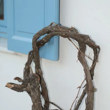 Located By The Sea One Beachfront Detach Private Captain Lazaros Pool With Loft In 750sqm Spacious Private Plot-jacuzzi-sunrelax-furnished Terace-gazebo-private Parking,sleep 3 Adults And 2 Children, Just Steps From The Black Beach-seaview *